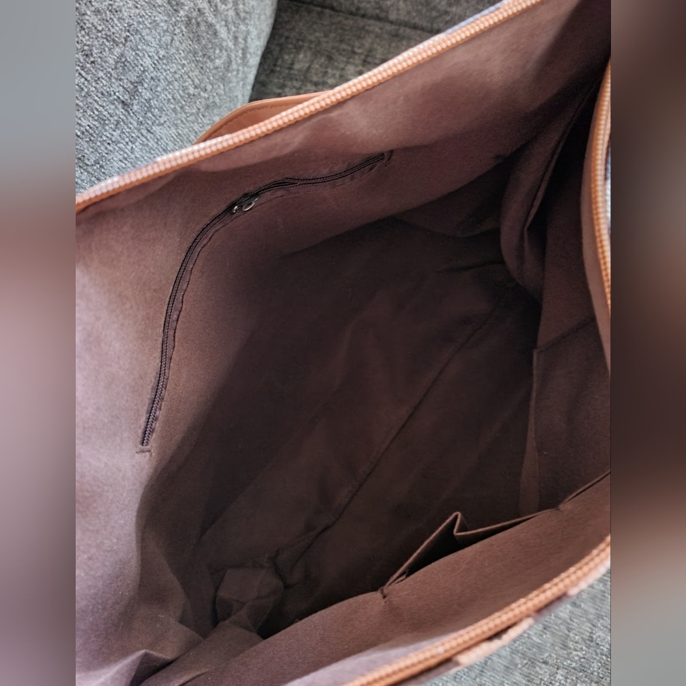 Leopard Print Studded Tote Bag - Picture 6 of 6